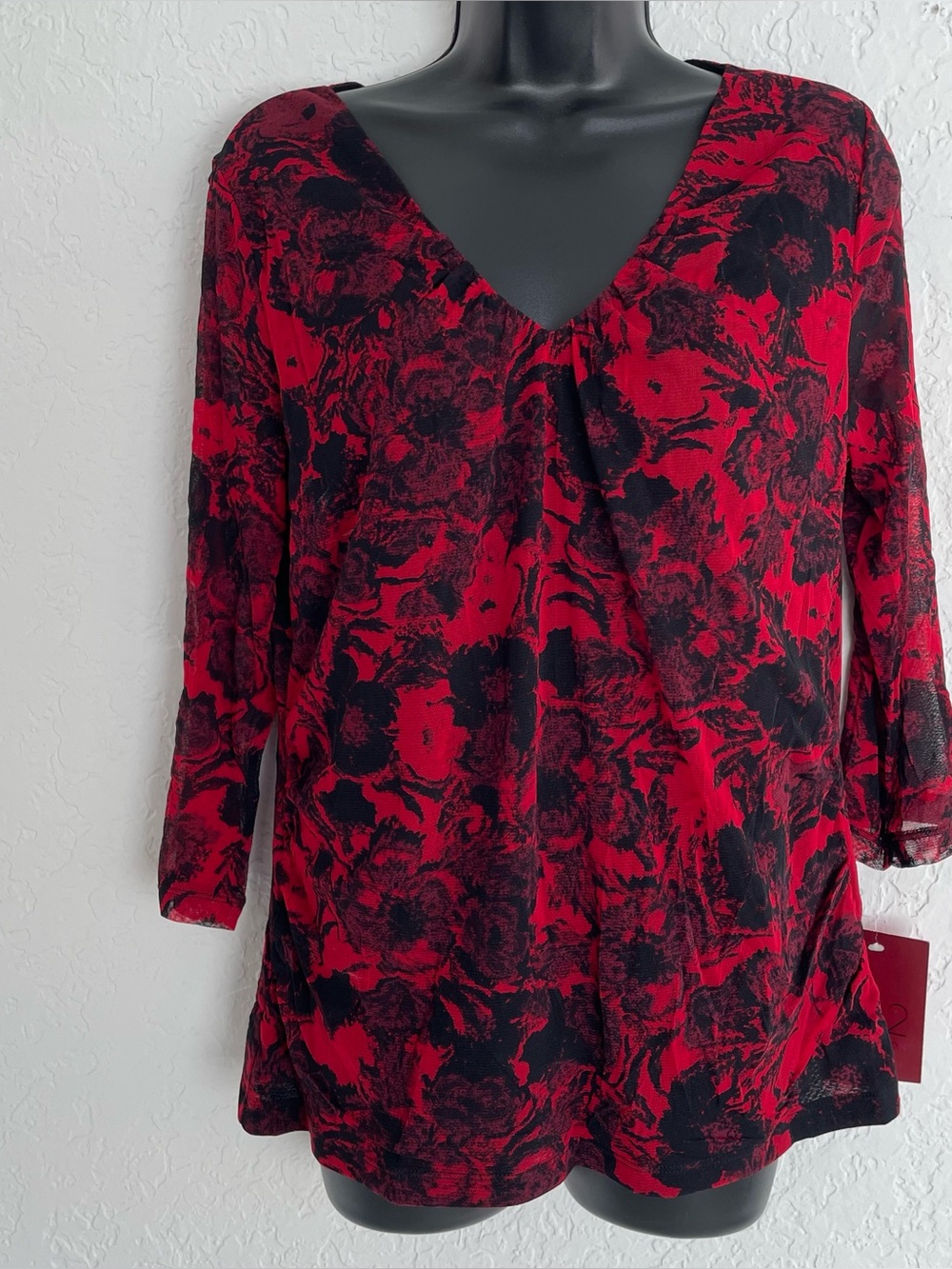 Kohls tunic top lightweight nylon mesh whimsigoth floral shirred v-neck medium